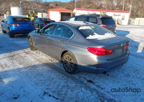 2019 BMW 530E xDrive Iperformance from USA, damaged, VIN WBAJB1C54KB376488